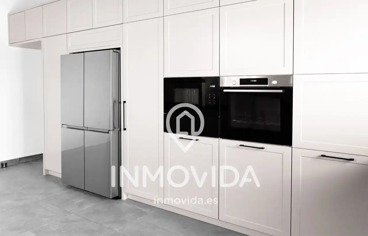 Cuina de Casa o xalet en venda en L'Énova amb Aire condicionat, Jardí privat i Terrassa