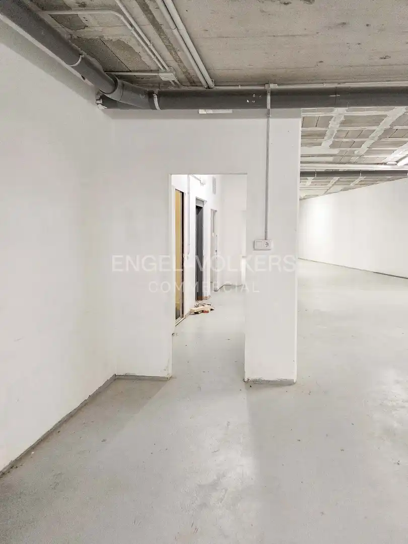 Local comercial en venda a Centre, imagen 28