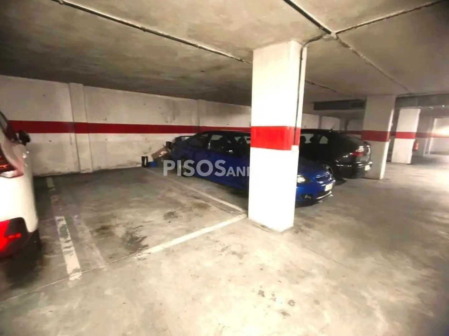 Aparcament de Pis en venda en Culleredo amb Calefacció i Moblat