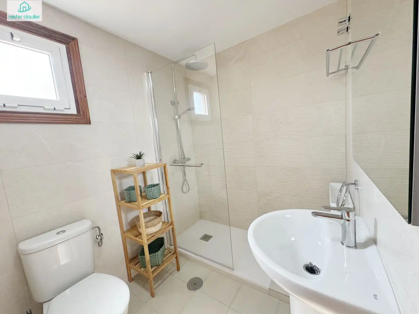Apartamento con piscina en alquiler en Calle RUPERTO CHAPI 4, imagen 22