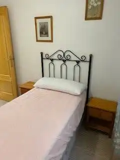 Schlafzimmer von Wohnung zur Miete in Torrevieja mit Gemeinschaftspool