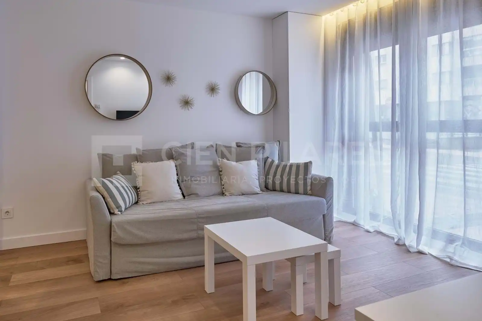 Wohnzimmer von Wohnung zur Miete in Arnedo mit Möbliert