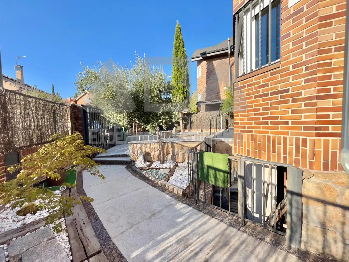Exterior view of Houses for sale in Torrelodones  with Air Conditioner, Heating and Private garden