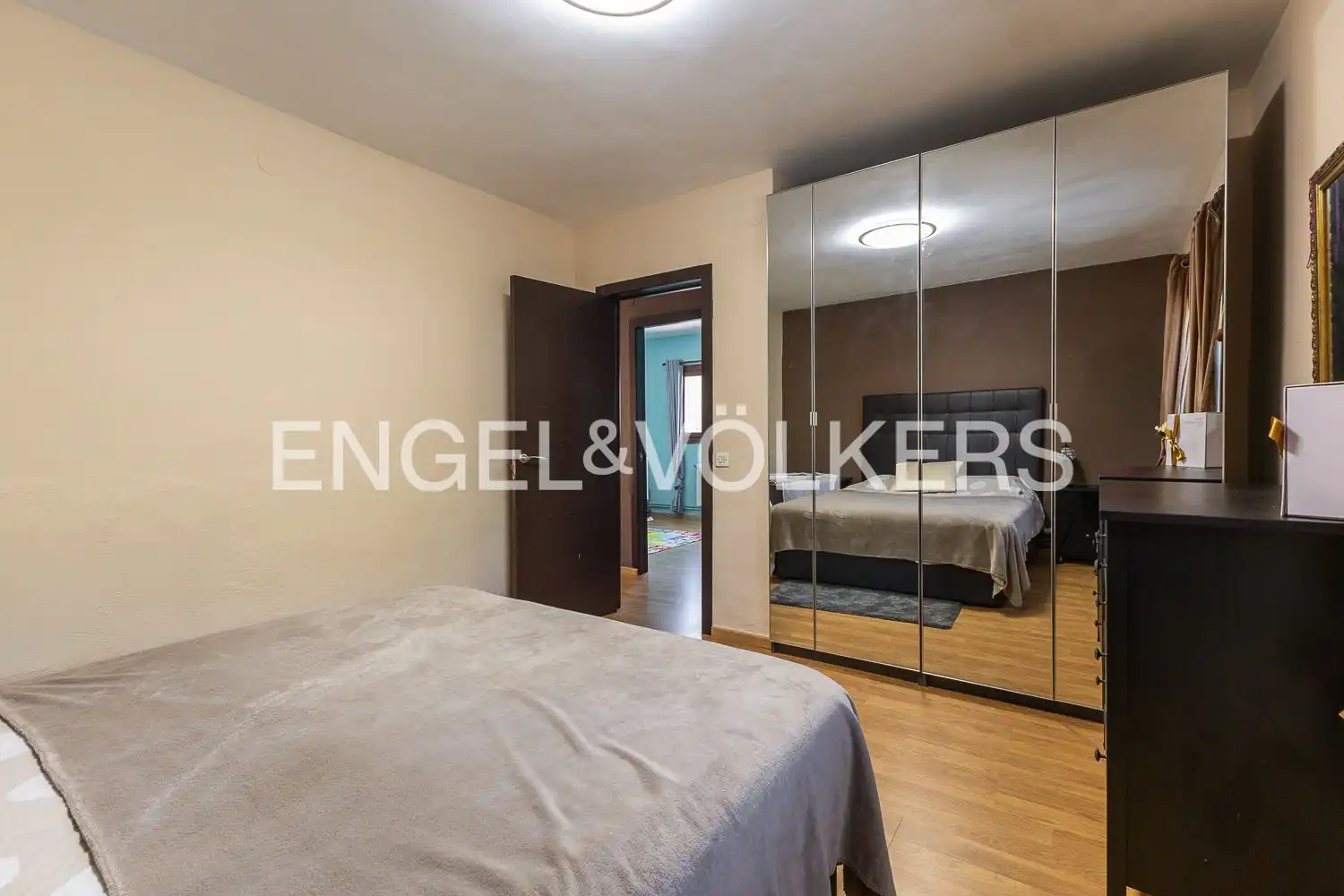 Habitación de Casa o chalet en venta en Dénia con Calefacción, Jardín privado y Parquet