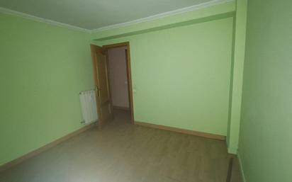 Bedroom of Flat for sale in Parla