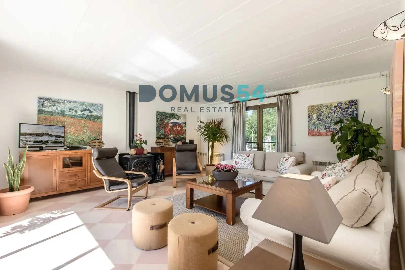 Sala de estar de Finca rústica en venta en Pollença con Aire acondicionado, Terraza y Piscina