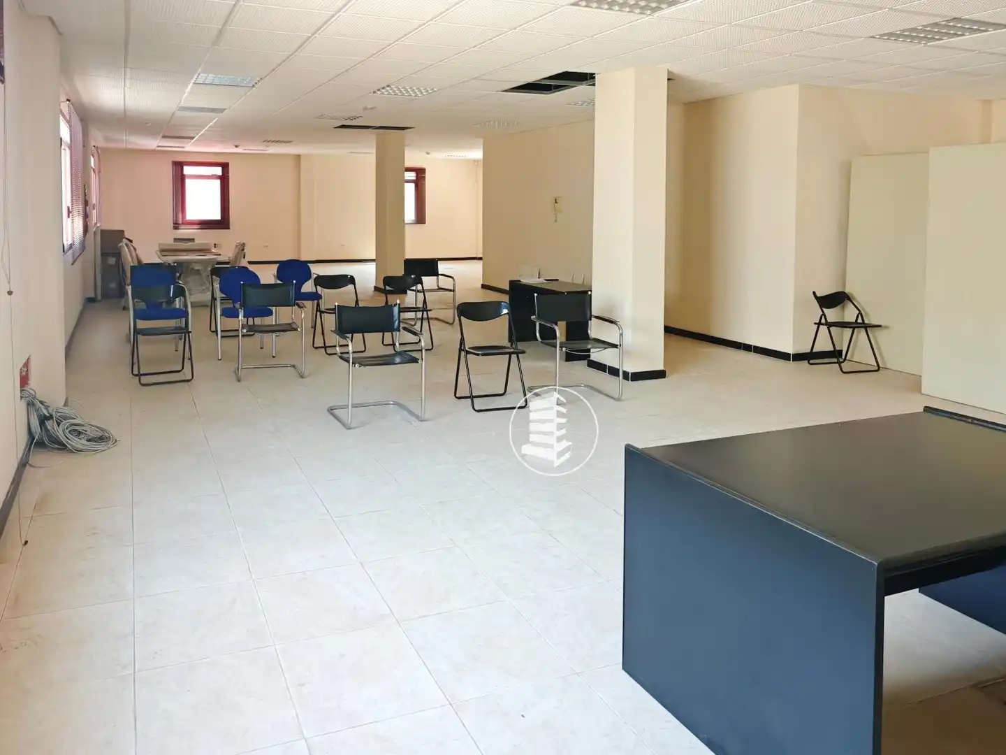 Oficina en venta en El Rosario con Aire acondicionado