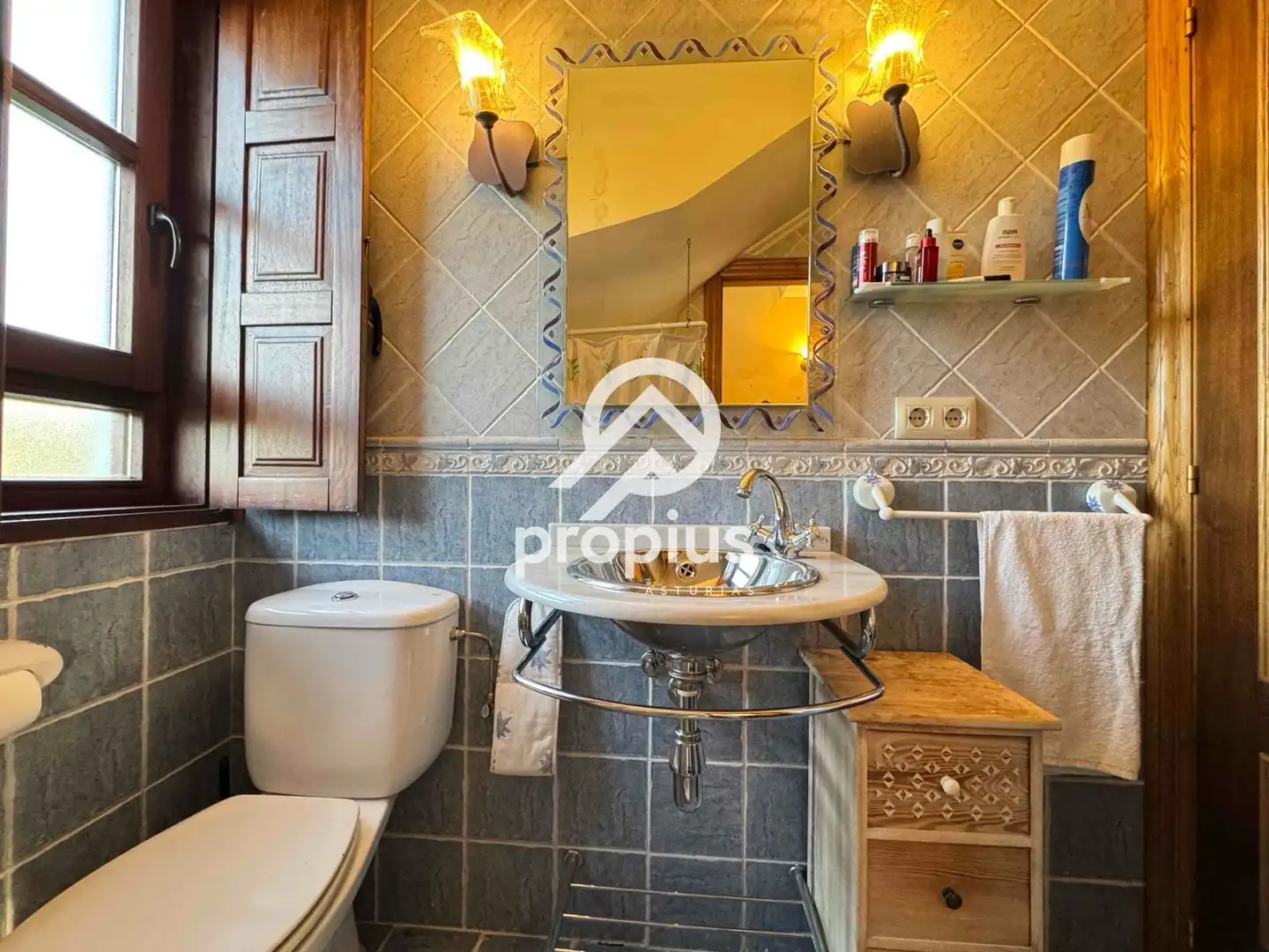 Bathroom of Houses for sale in Ribadedeva  with Heating, Private garden and Terrace