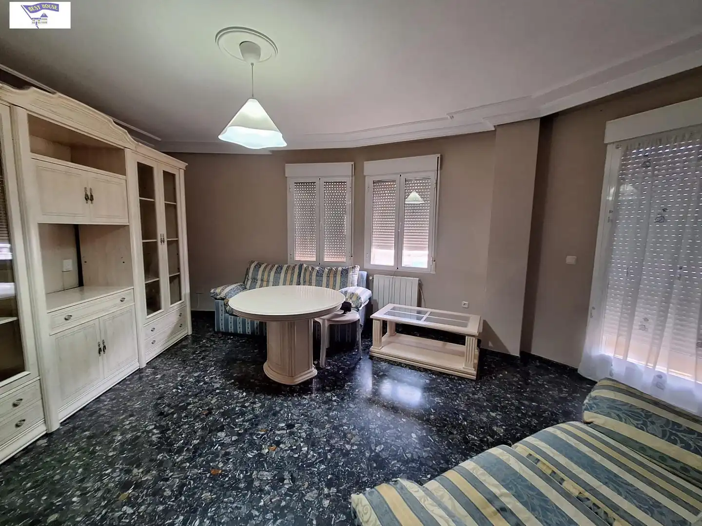 Wohnzimmer von Wohnung zur untervermieten in Albacete mit Heizung