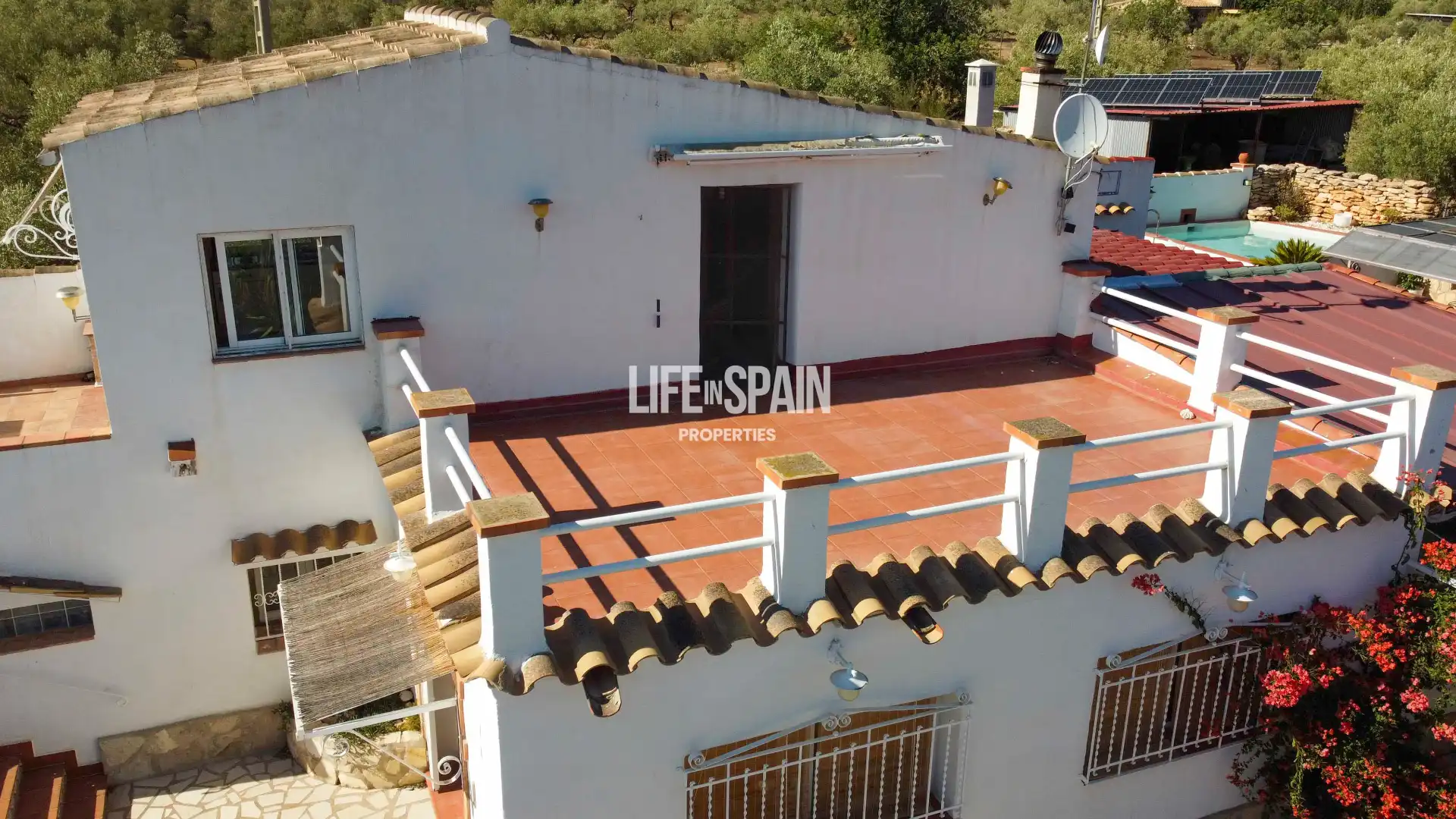 Country house with pool for sale in Camarles, imagen 45