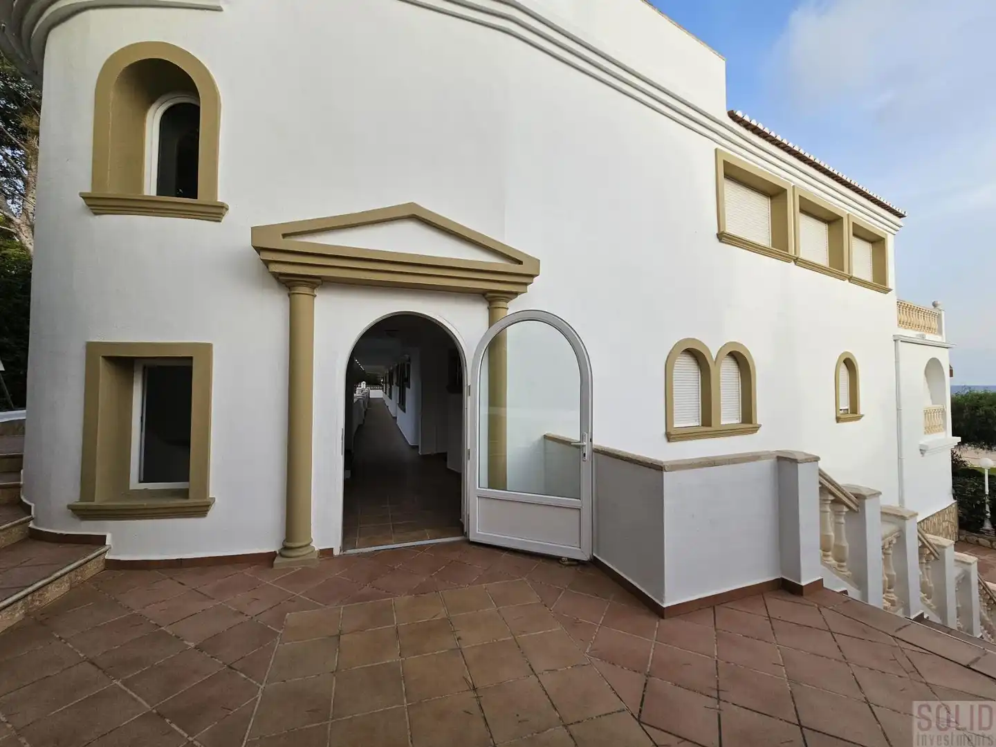 Maisonette zum Verkauf in Moraira mit Klimaanlage, Heizung und Terrasse