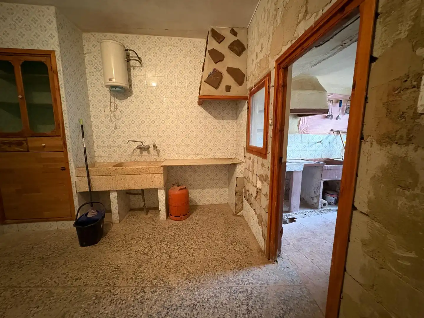 Kitchen of Houses for sale in Gestalagar