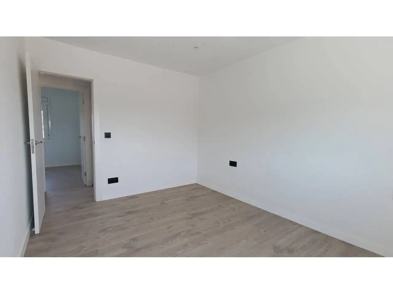 Habitación de Piso en venta en Santa Eulàlia de Ronçana con Aire acondicionado, Calefacción y Parquet