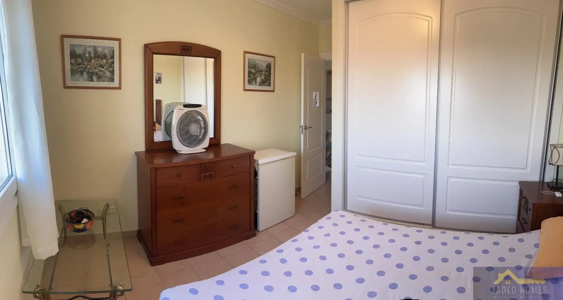 Apartamento de alquiler en Reino Unido, 6, Baños y Mendigo