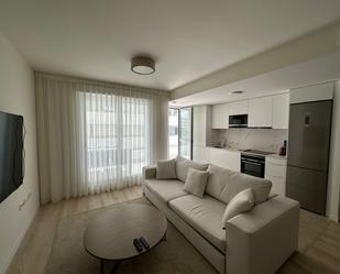 Sala d'estar de Apartament de lloguer en Marbella amb Aire condicionat, Terrassa i Traster
