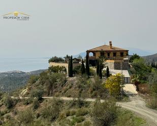 Vista exterior de Finca rústica de lloguer en Moclinejo amb Terrassa i Piscina