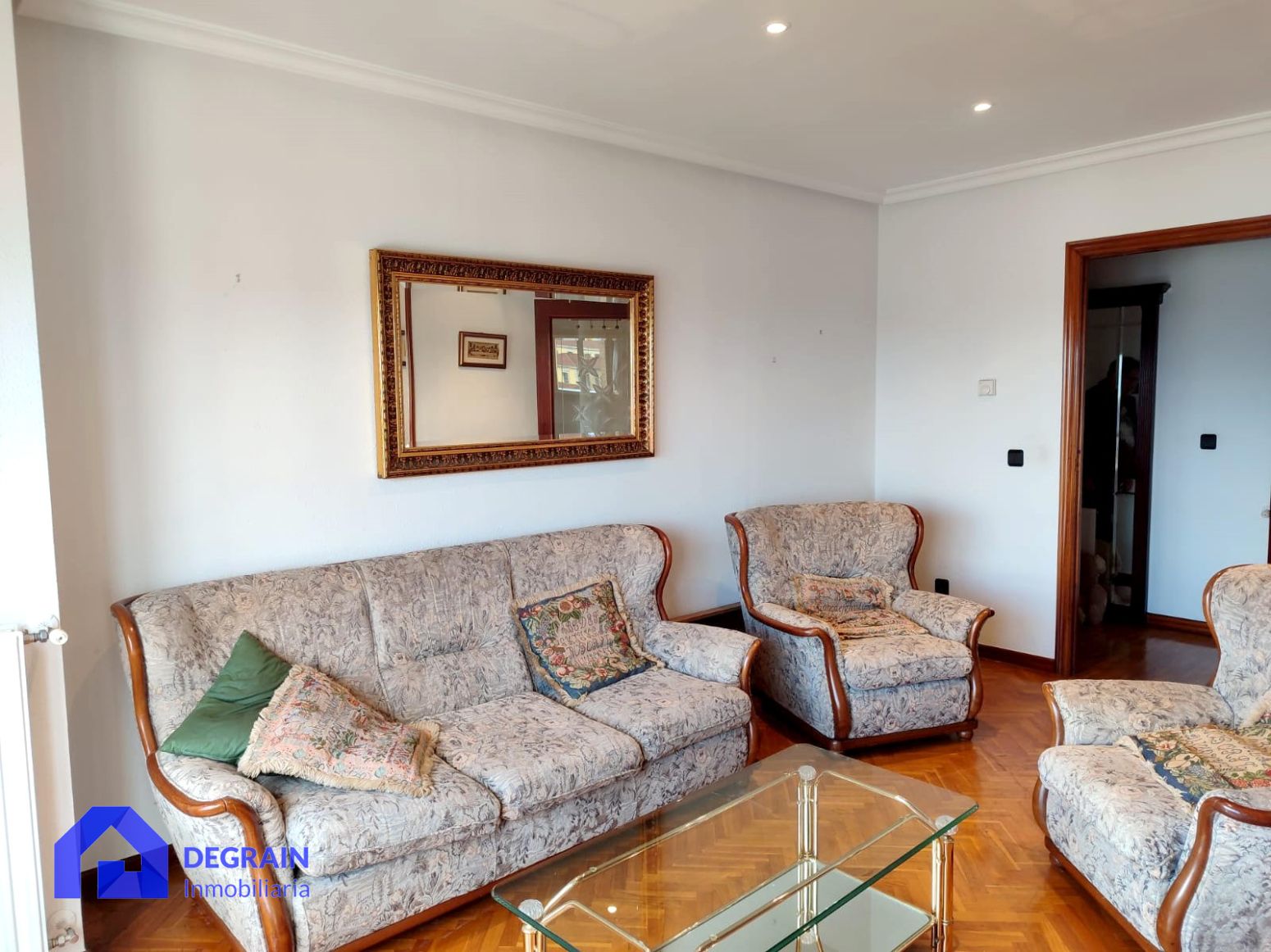 Living room of Flat for sale in Oviedo   with Heating and Storage room