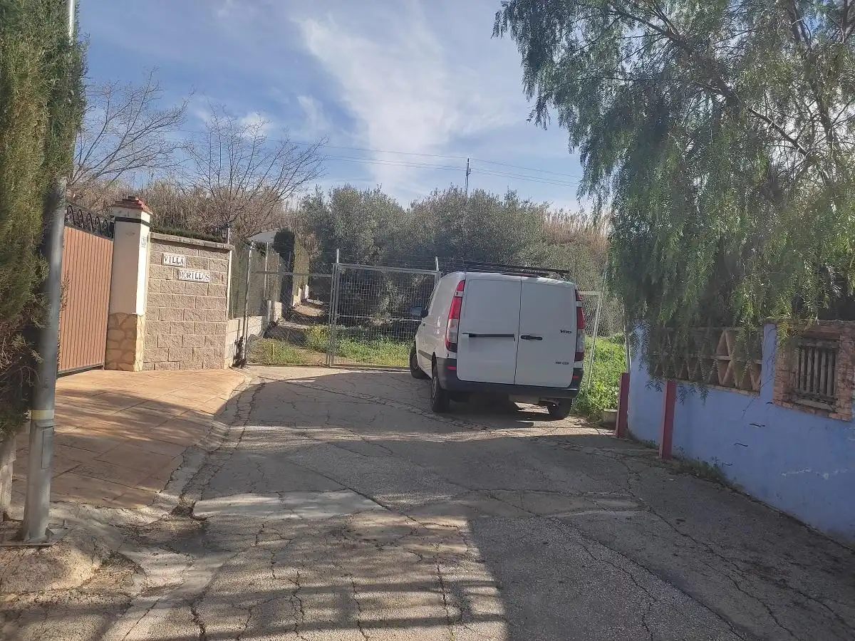 Terreni e lotti in vendita a Urbanización Puente de la Reina 23