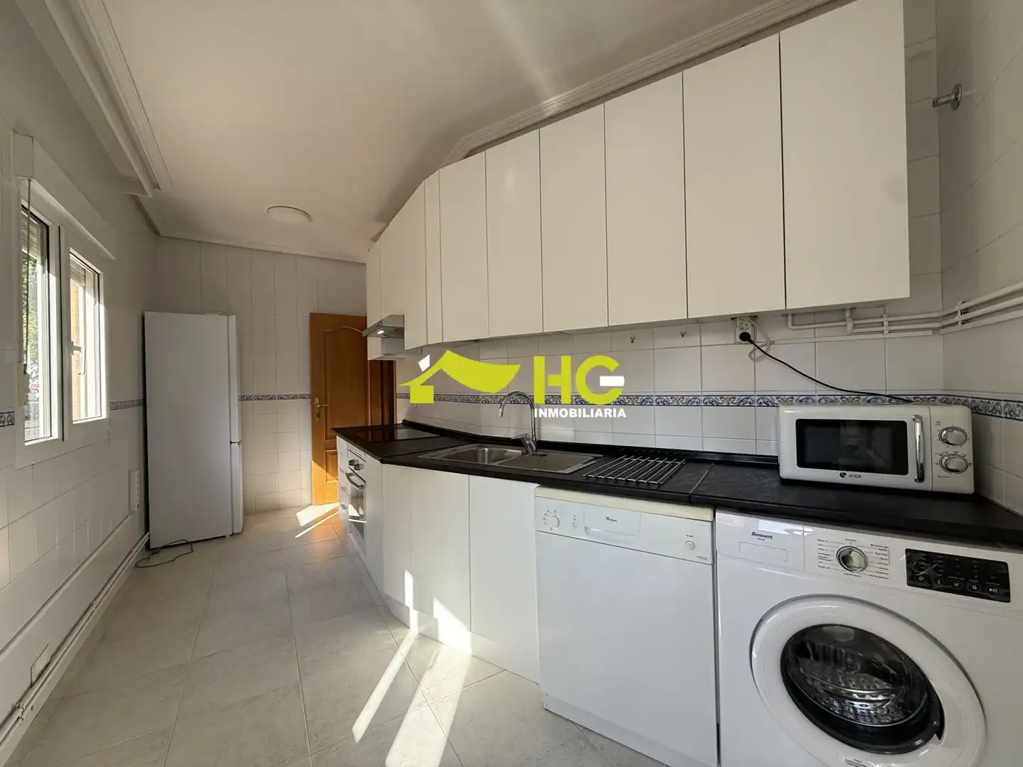 Cocina de Dúplex de alquiler en Villaviciosa de Odón con Aire acondicionado, Calefacción y Terraza