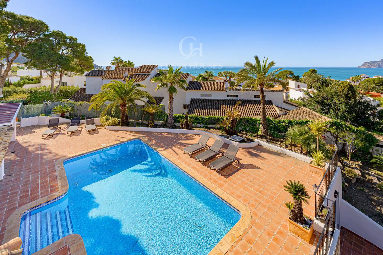 Vista exterior de Casa o chalet en venta en Moraira con Aire acondicionado, Calefacción y Jardín privado