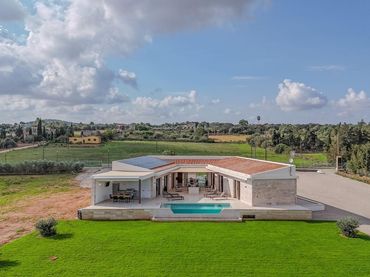 Casa con jardín en alquiler en Muro - Carrer del Pare Alzina