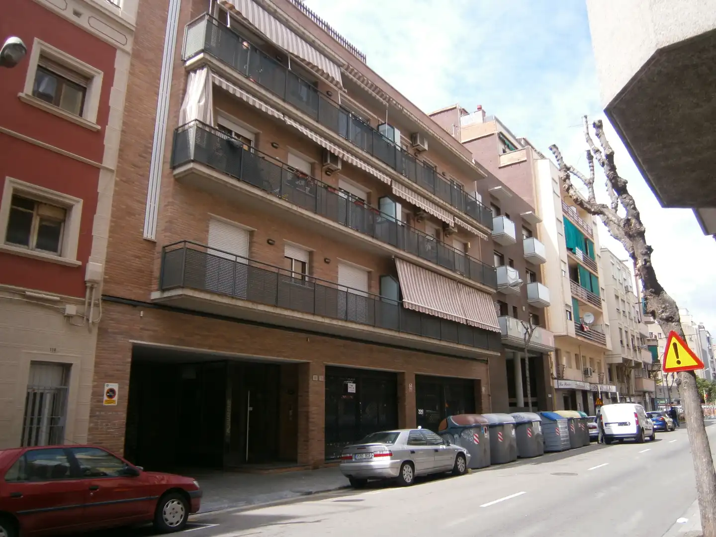 Außenansicht von Garage zur Miete in L'Hospitalet de Llobregat