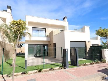 Villa con piscina in vendita a Dolores de Pacheco - Santa Rosalía