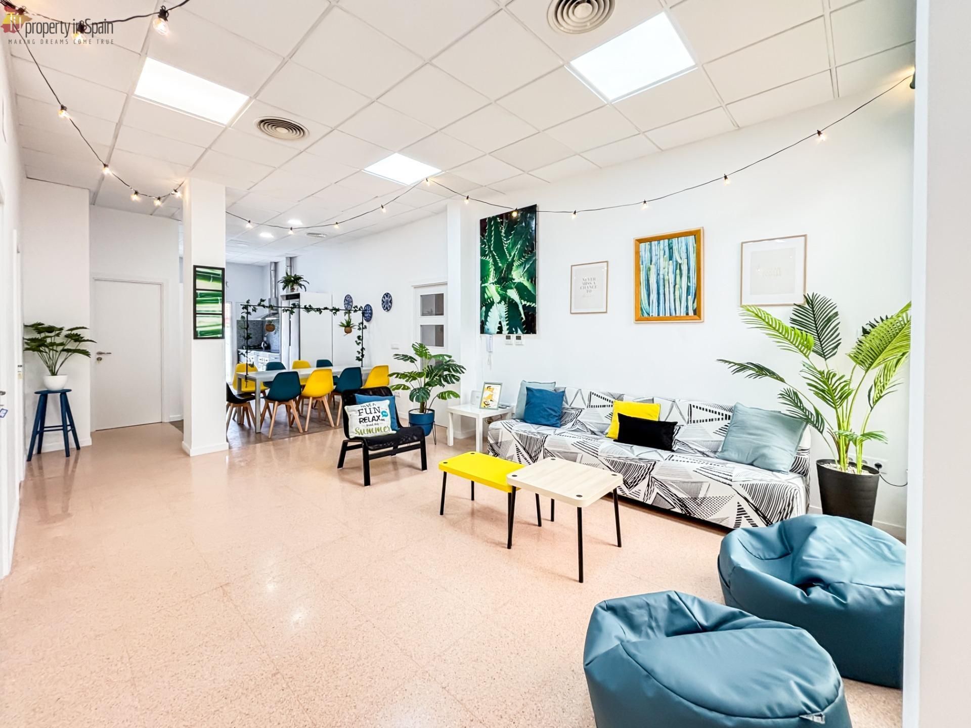 Living room of Flat to share in San Vicente del Raspeig / Sant Vicent del Raspeig  with Air Conditioner, Heating and Private garden