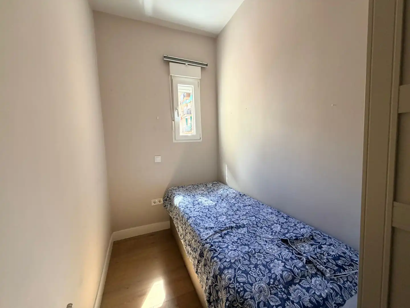 Bedroom of Flat for sale in Madrid  with Air Conditioner, Heating and Terrace