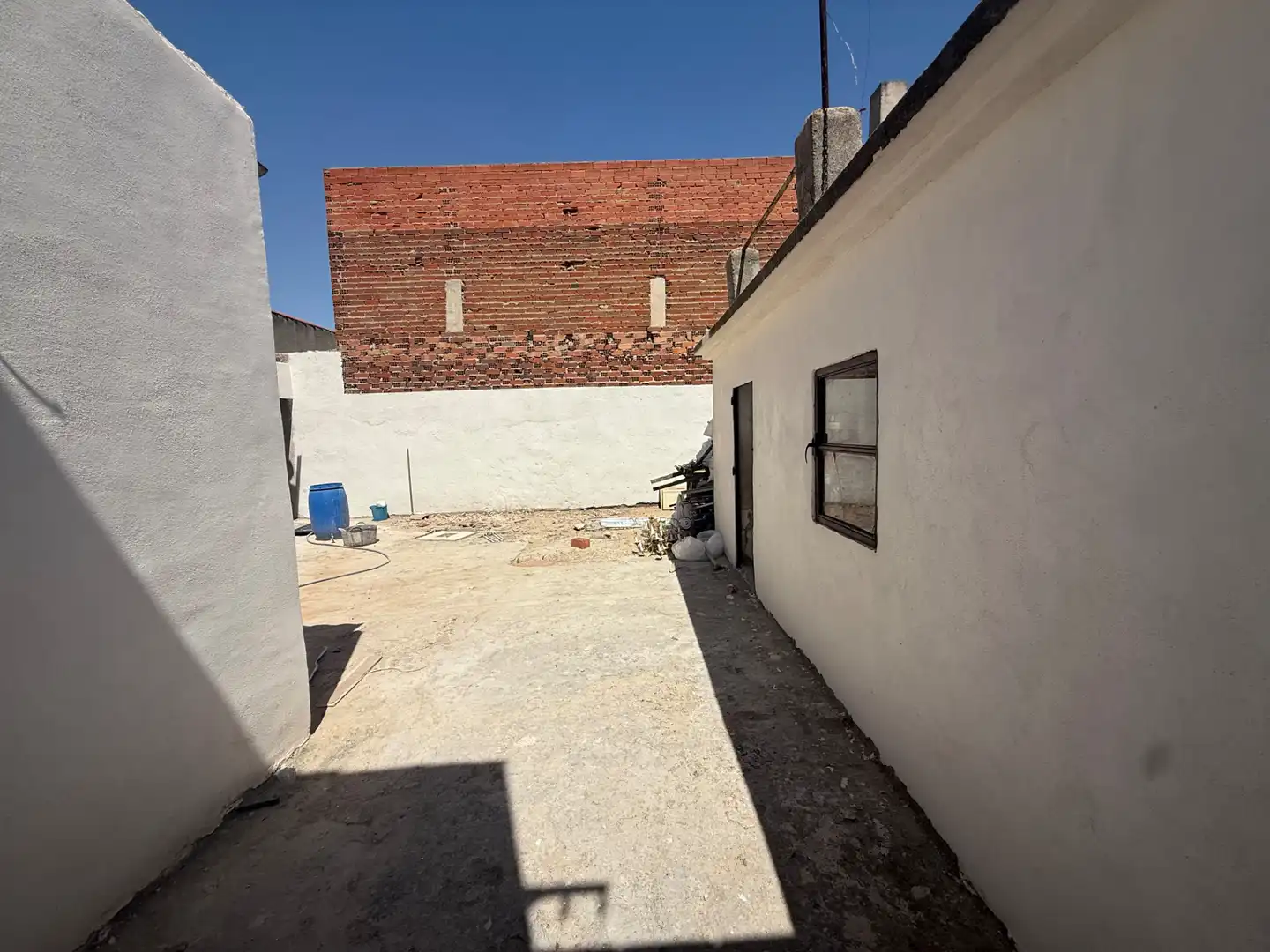 Exterior view of Detached homes for sale in Fuensalida  with Alarm