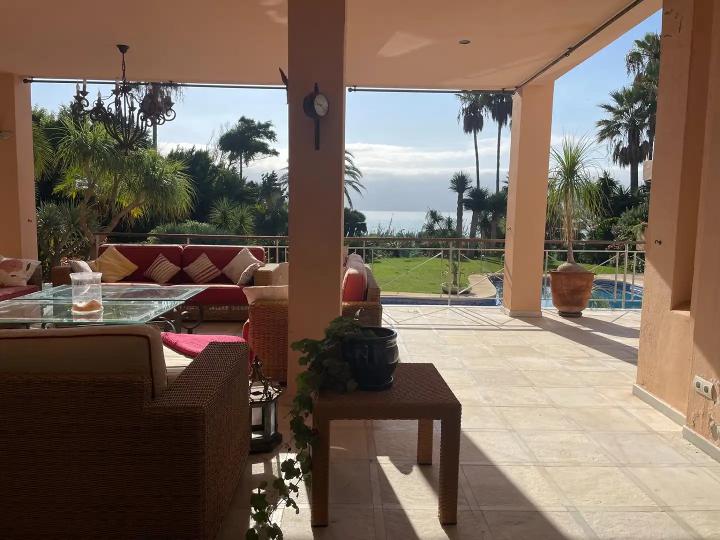 Terrassa de Casa o xalet en venda en Estepona amb Aire condicionat, Terrassa i Traster