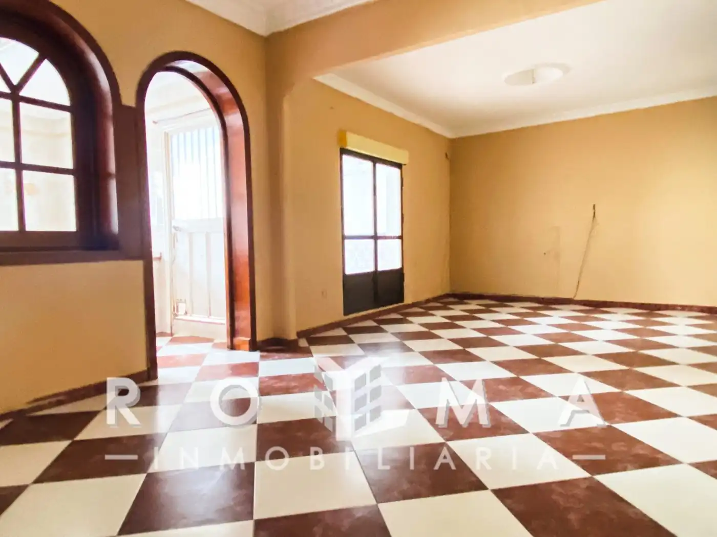 Piso en venta en Aznalcázar con Terraza