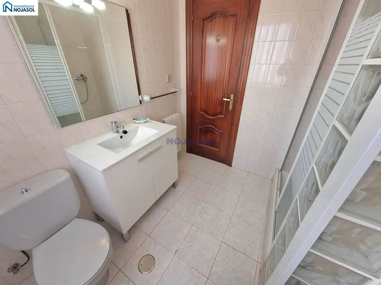 Bany de Casa o xalet de lloguer en Noja amb Calefacció, Jardí privat i Moblat