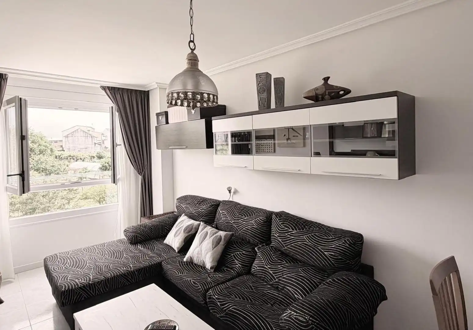 Sala de estar de Piso en venta en Cambados con Calefacción