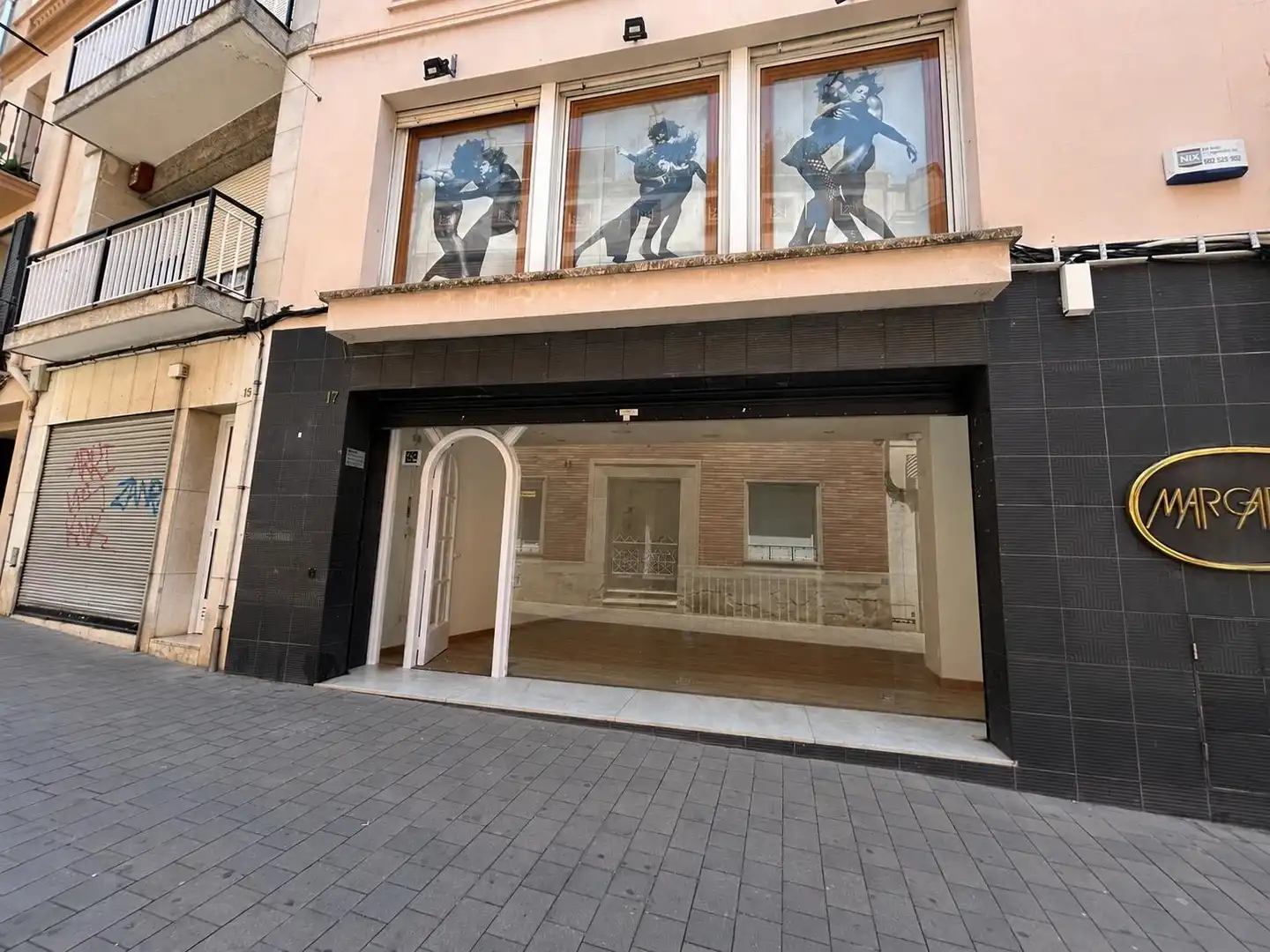 Local comercial de lloguer a Carrer de les Travesseres, imagen 2