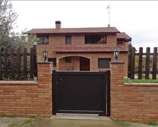 Vista exterior de Edifici en venda en La Garriga