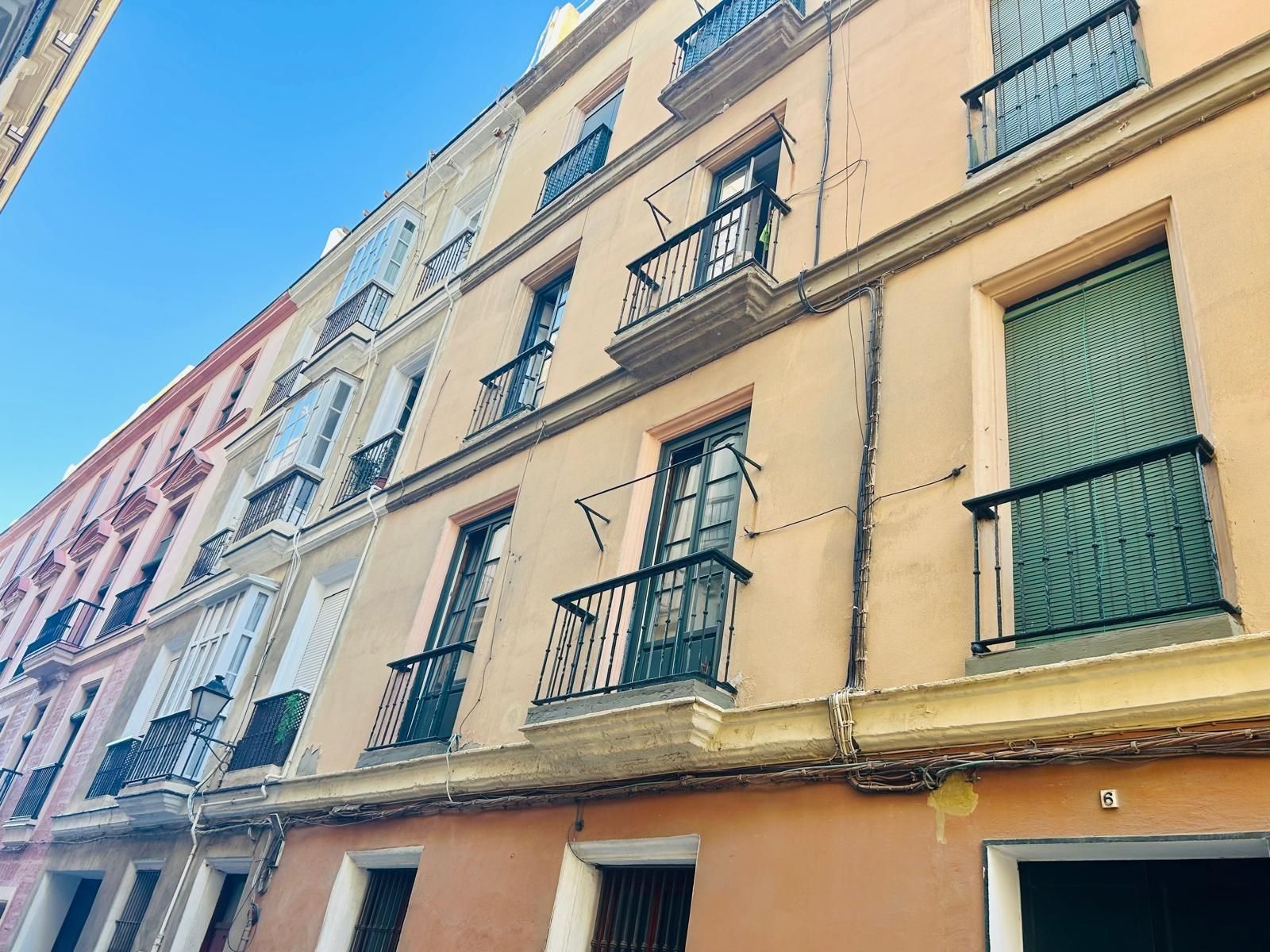 Exterior view of Flat for sale in  Cádiz Capital