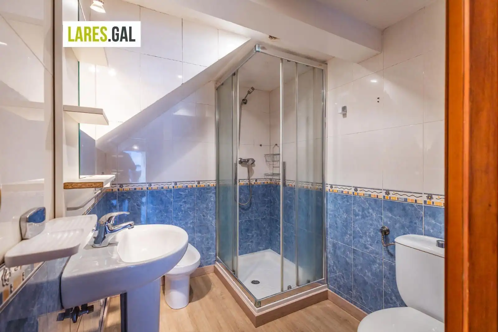 Bathroom of Houses for sale in Cangas   with Terrace