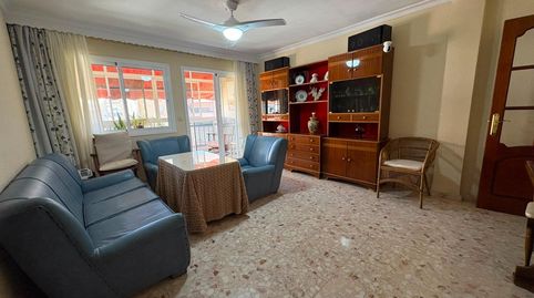 Foto 4 de Piso en venta en Calle Schubert, Los Guindos - Parque Mediterráneo - Santa Paula, Málaga Capital