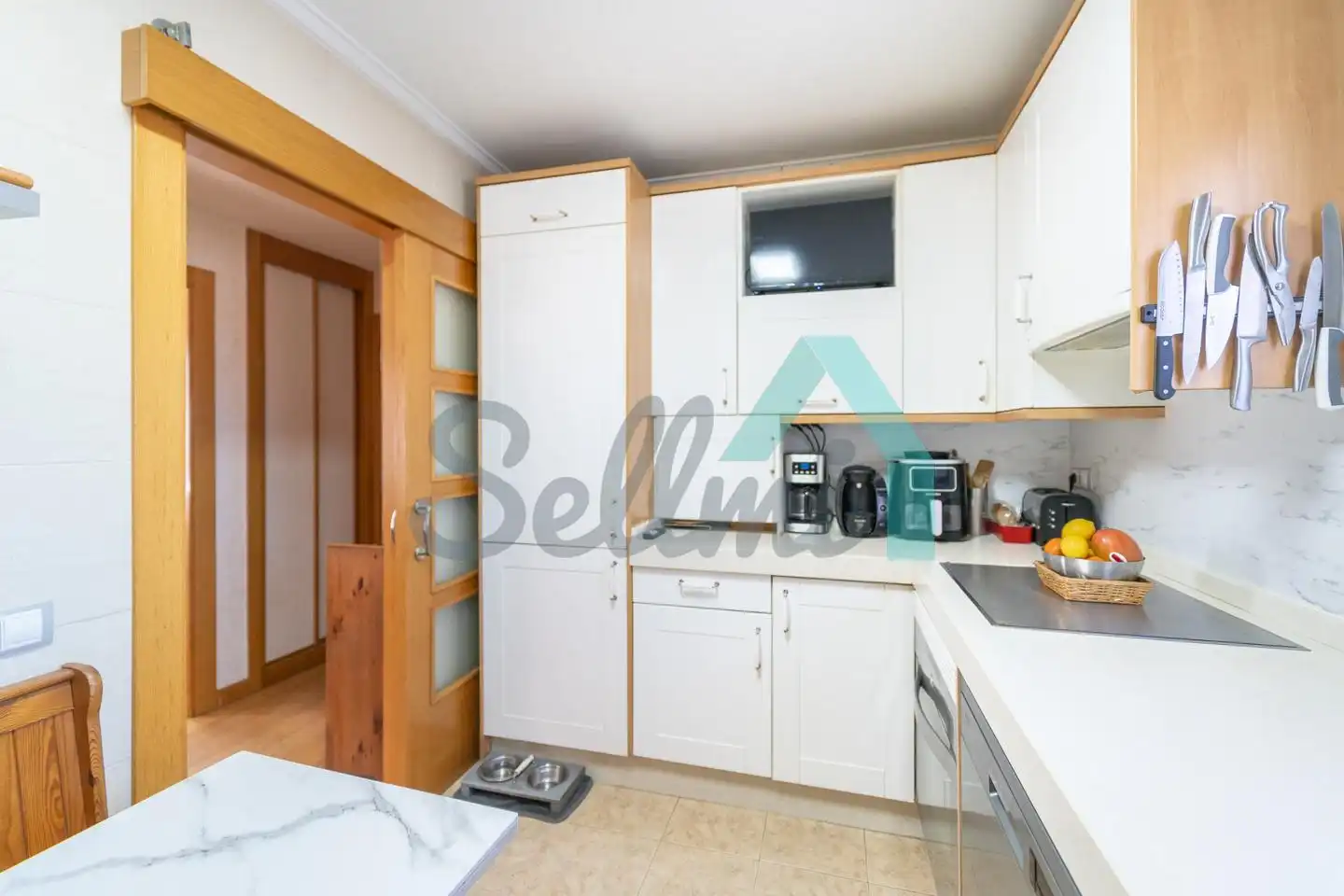 Cocina de Ático en venta en Oviedo  con Calefacción, Parquet y Terraza