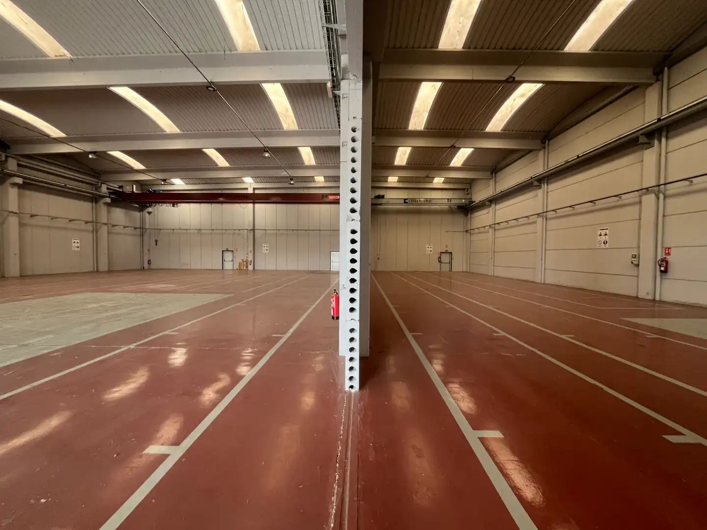 Nave industrial en venta en Salt con Calefacción y Alarma