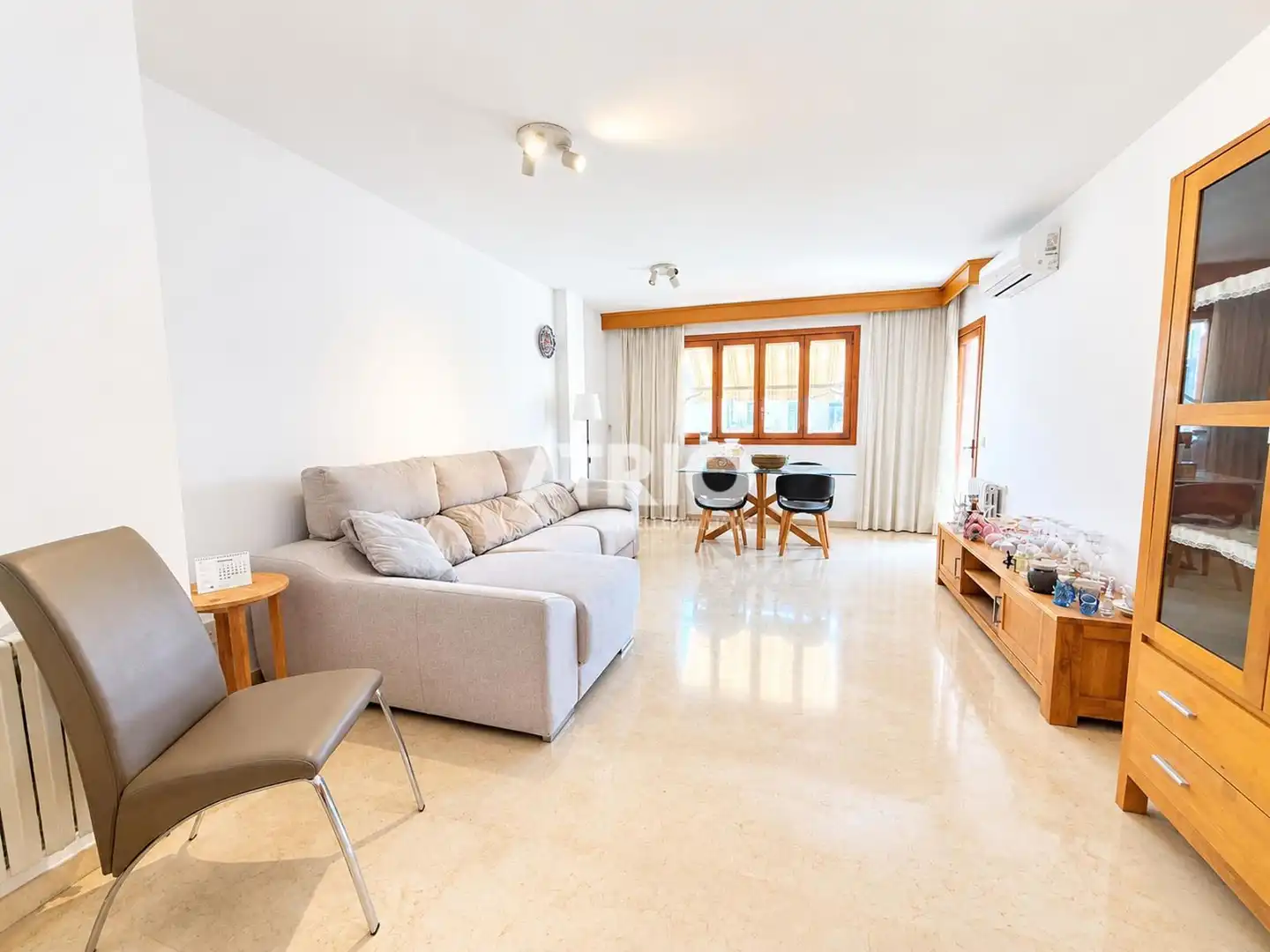 Sala d'estar de Pis de lloguer en  Palma de Mallorca amb Aire condicionat, Calefacció i Traster