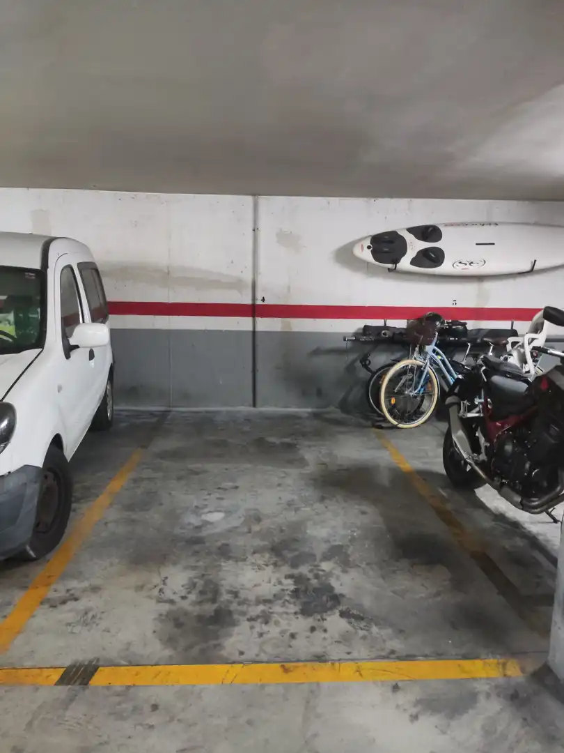 Einzelparkplatz zum Verkauf in Castell - Poble Vell