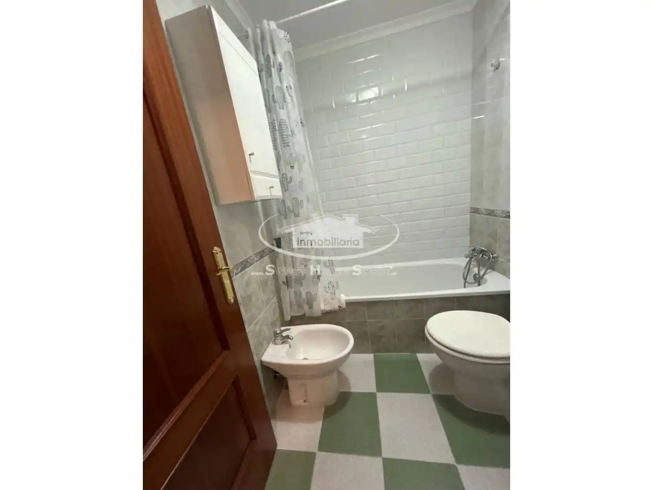 Bathroom of Flat for rent in V Centenario - Piletas - Capuchinos