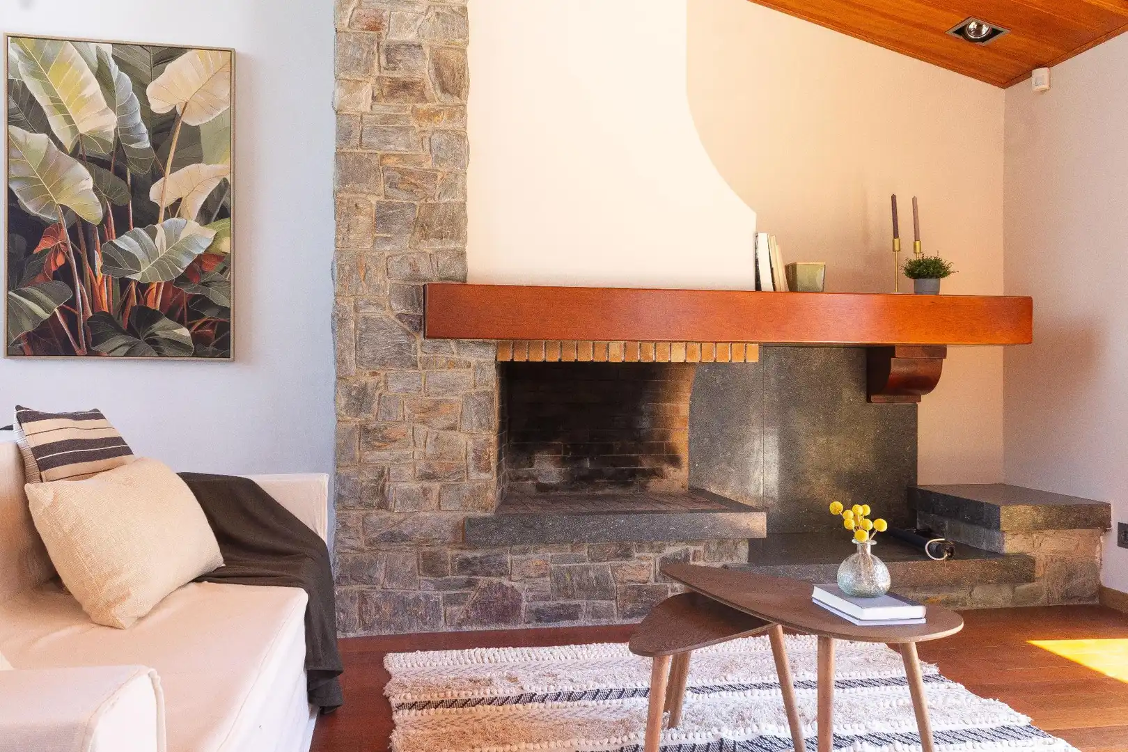 Sala de estar de Casa o chalet en venta en Cerdanyola del Vallès con Aire acondicionado, Calefacción y Jardín privado