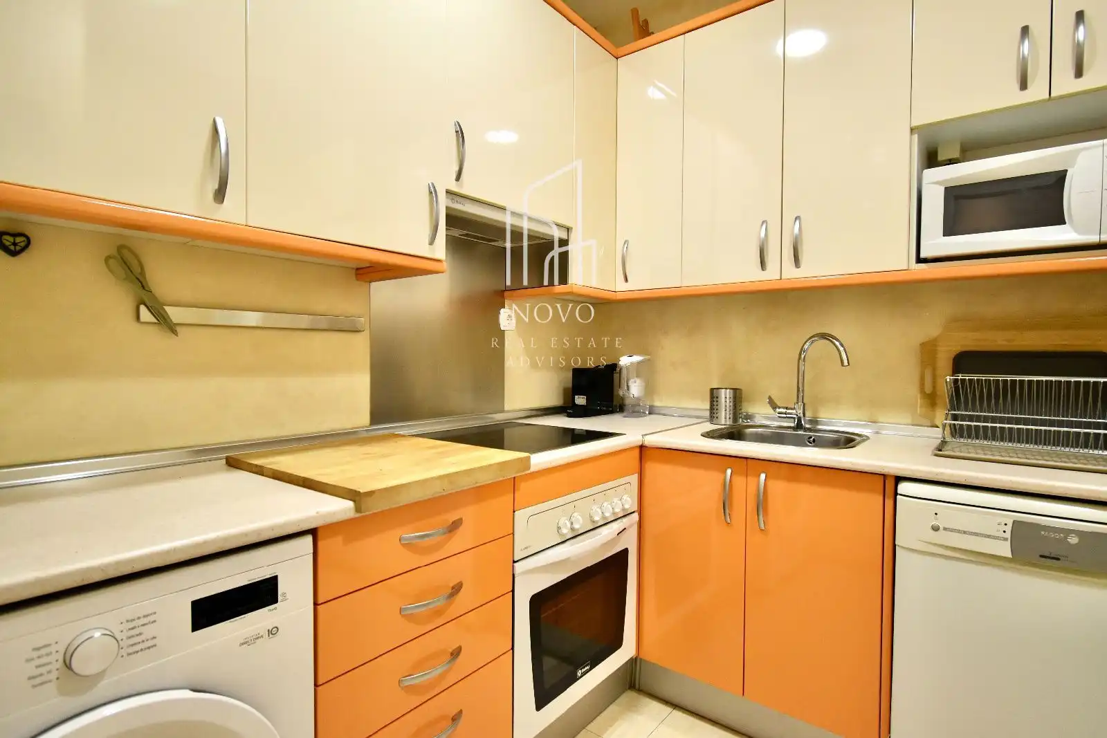 Küche von Wohnung zur Miete in Madrid mit Heizung, Terrasse und Möbliert
