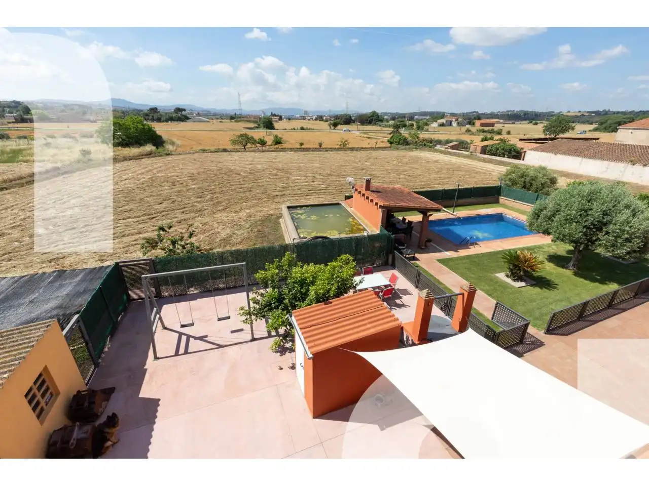 Garden of Country homes for sale in Les Franqueses del Vallès  with Air Conditioner, Heating and Private garden