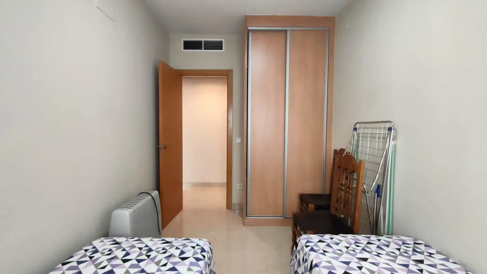 Habitación de Ático en venta en Vinaròs con Aire acondicionado, Calefacción y Terraza