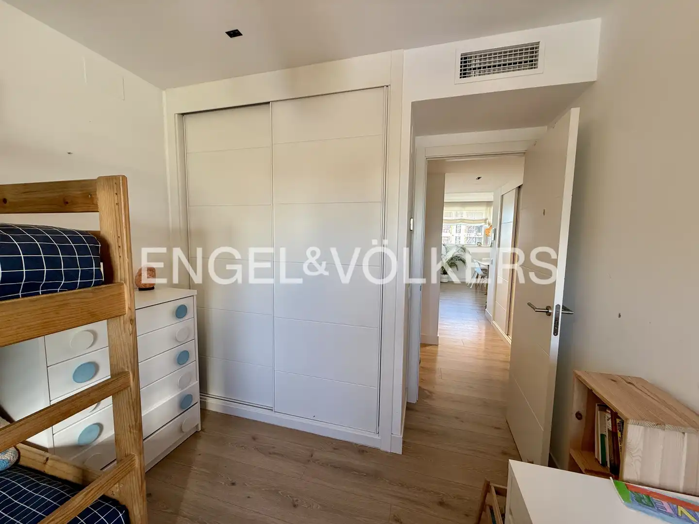 Flat for rent in Madrid  with Air Conditioner, Heating and Terrace