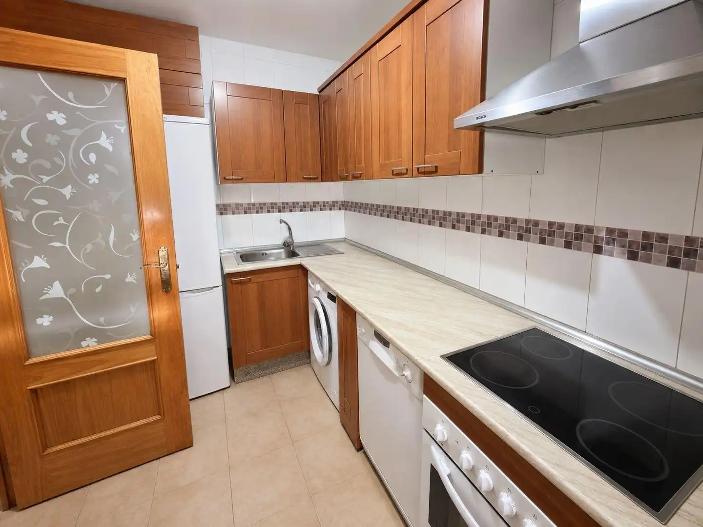 Kitchen of Duplexes for sale in Villaluenga de la Sagra  with Air Conditioner, Heating and Storage room